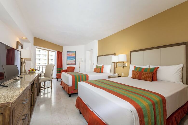Hotel Tesoro Ixtapa All Inclusive