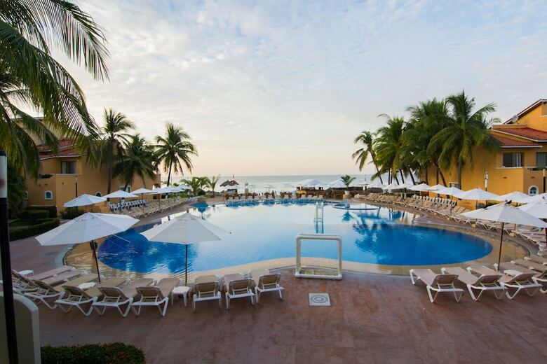 Hotel Tesoro Ixtapa All Inclusive