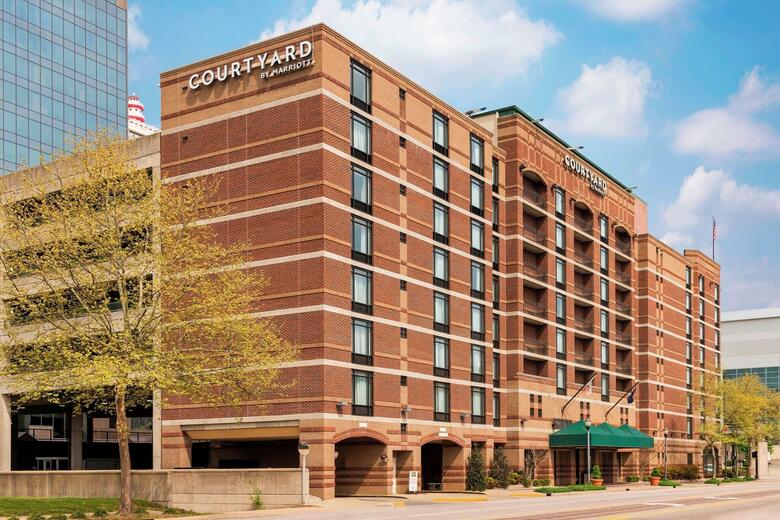 Hotel Courtyard Louisville Downtown