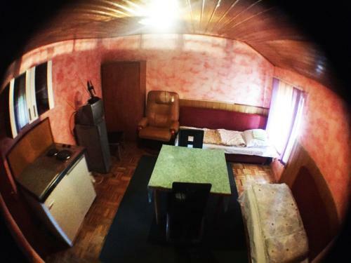Hostal Guest House Pikapolonca