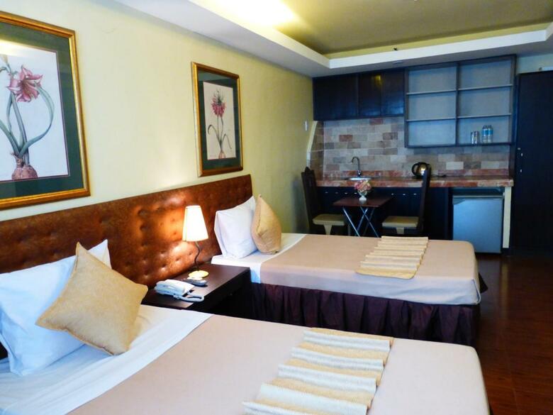Silver Oaks Suites & Hotel