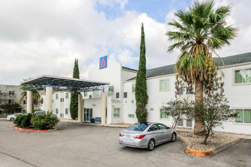 Motel 6 New Braunfels