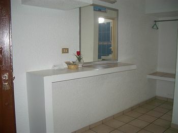 Hostal Hotel Cervantino