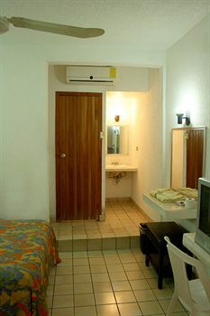 Hostal Hotel Cervantino