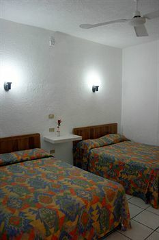 Hostal Hotel Cervantino
