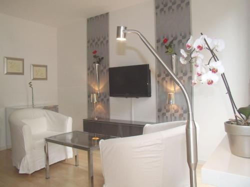 Business Meets D�sseldorf Apartments
