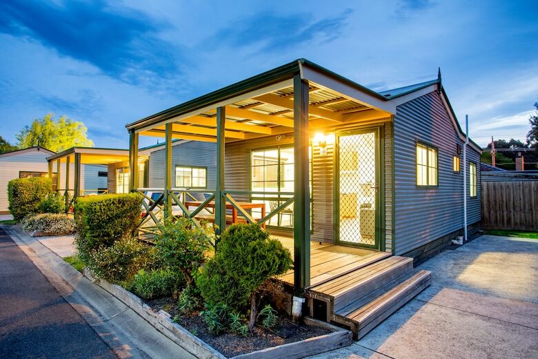 Big4 Nrma Ballarat Holiday Park