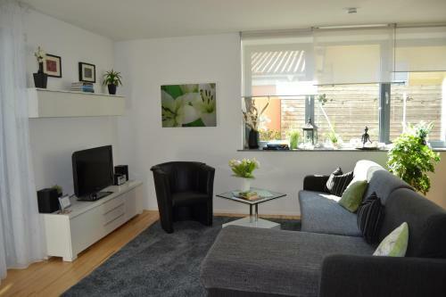 Apartamentos Fewo-burgund