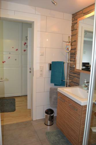 Apartamentos Fewo-burgund