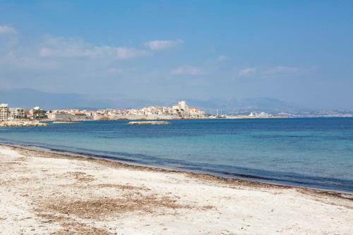 Apartamento Bnb Renting Seafront In Cap D'antibes