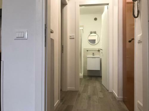 Bardolino Lake Apartments