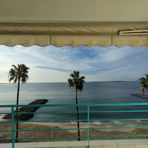 Apartamento Nice Apt With A Magnificent Sea View