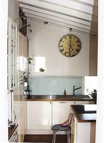 Romantic Apartment In Old Antibes With Roof Terrace