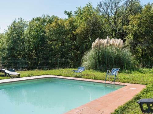 Magnificent Holiday Home In Poppi With Swimming Pool