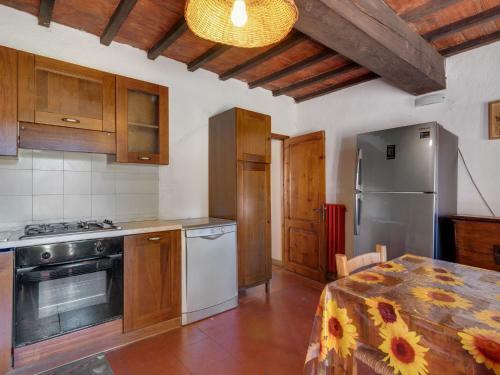 Magnificent Holiday Home In Poppi With Swimming Pool