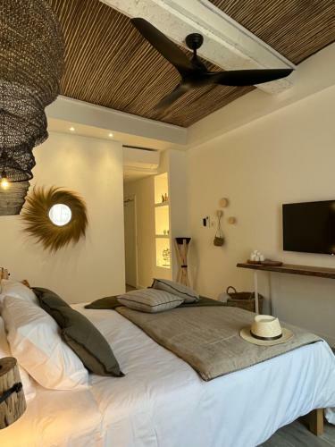 Hostal Le S