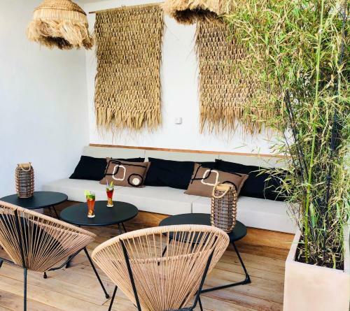 Hostal Le S