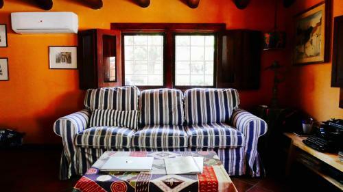 Bed & Breakfast Aspromonte Yellow House
