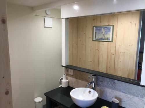 Apartamento Arcachon, � 2 Pas De La Plage Maison De Ville Au Rc