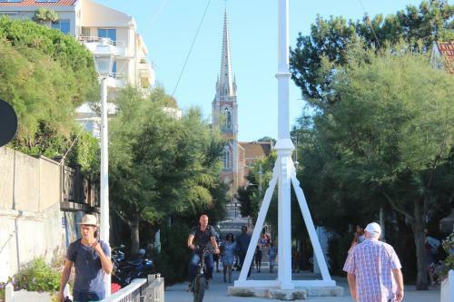 Apartamento Arcachon, � 2 Pas De La Plage Maison De Ville Au Rc