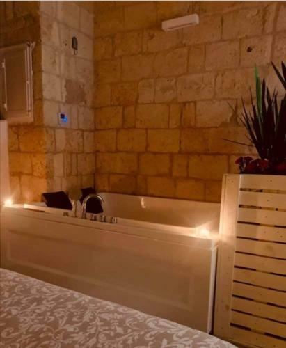 La Dimora Del Re Luxury Suite Con Jacuzzi