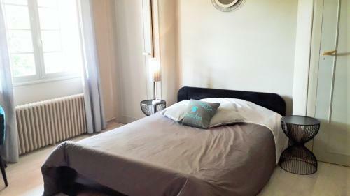 Maison Moderne Piscine Wifi - Aiguillon Goetchea
