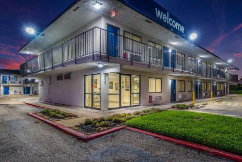 Motel 6 College Station - Bryan