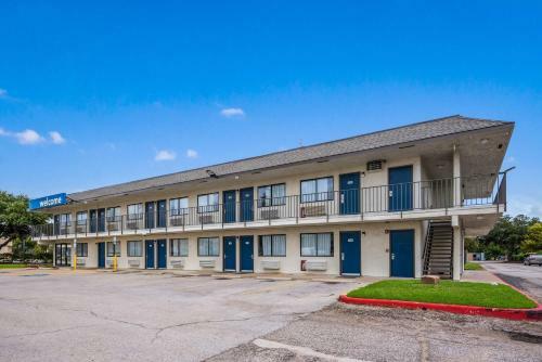 Motel 6 College Station - Bryan