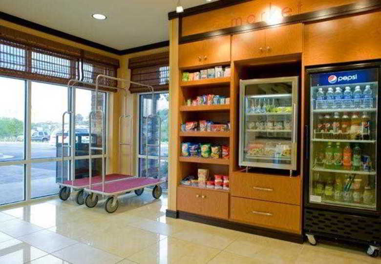 Hotel Fairfield Inn & Suites Commerce
