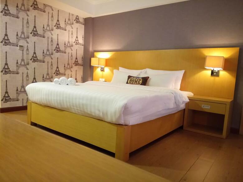 Queen Boutique Hotel