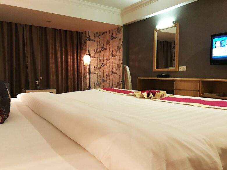 Queen Boutique Hotel