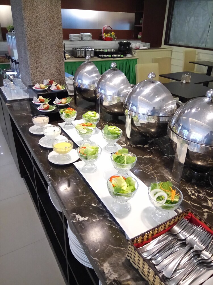 Queen Boutique Hotel