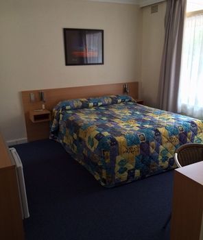 Motel Sovereign Inn Cowra