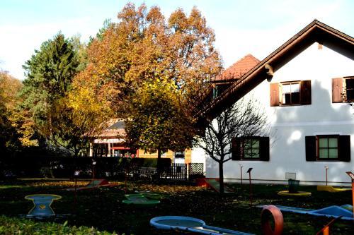 Apartamentos Appartements R�merh�tte