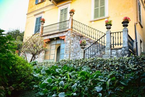 Easy Welcome Villa Emilia Apartment
