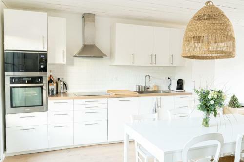 Bright House With Terrace In Arcachon