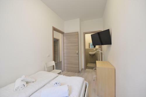 Mary's Rooms & Apartments