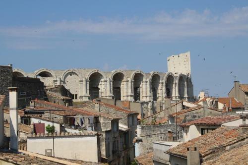 Apartamento Aux Pieds Des Ar�nes