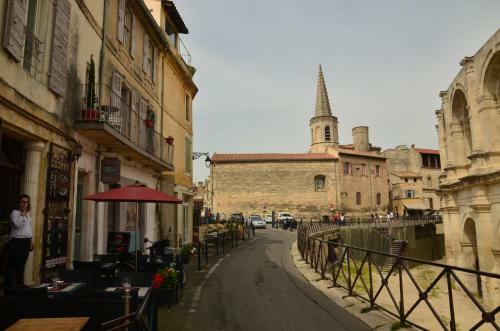 Apartamento Aux Pieds Des Ar�nes