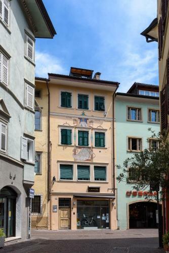 Sonnenuhr Bolzano Apartments