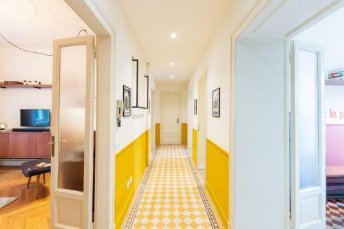 Rego Apartments
