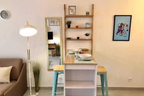Apartamento Studio S�r�nit�-la Roquette-rue Tr�s Calme