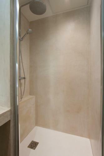 La Nuit Arl�sienne - Exclusive Apartments