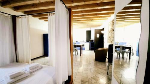 Piazza Mercato Apartment