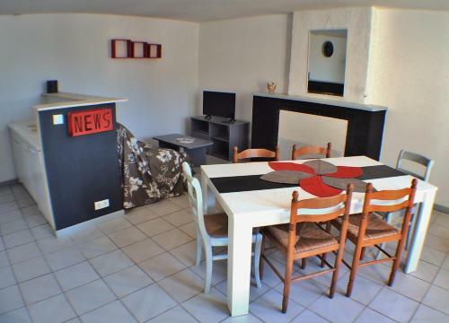 Le Calme de La Campagne � 10 Minutes Des Plages