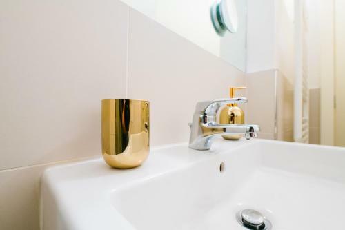 Pareto Apartment