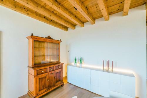 Pareto Apartment