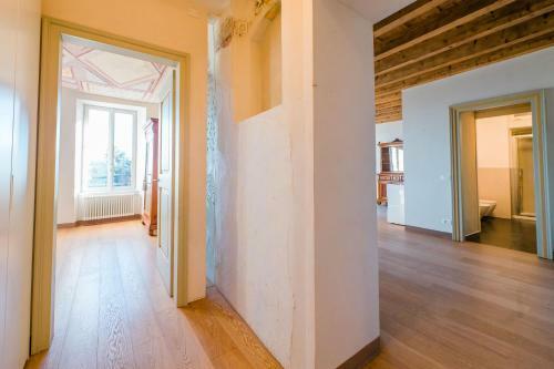 Pareto Apartment
