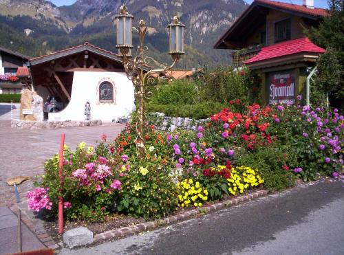 Hostal S'hoamatl