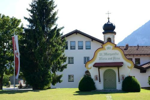 Hostal S'hoamatl